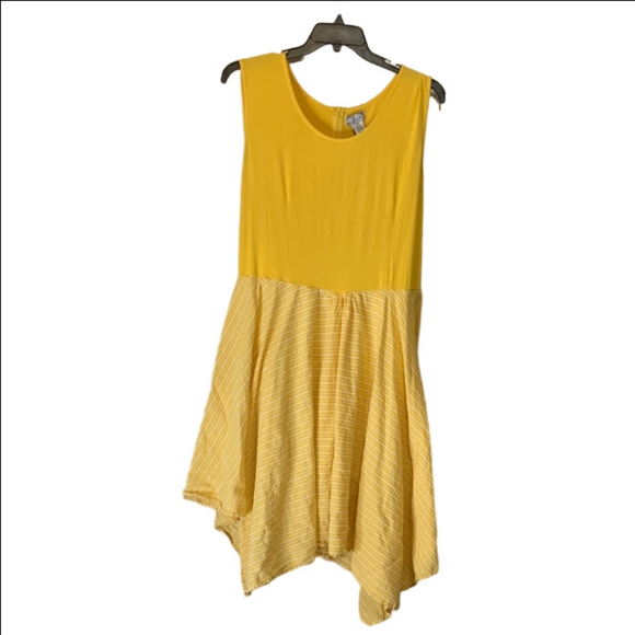 Studio West Dresses & Skirts - Studio West Yellow striped tank dress size 3x